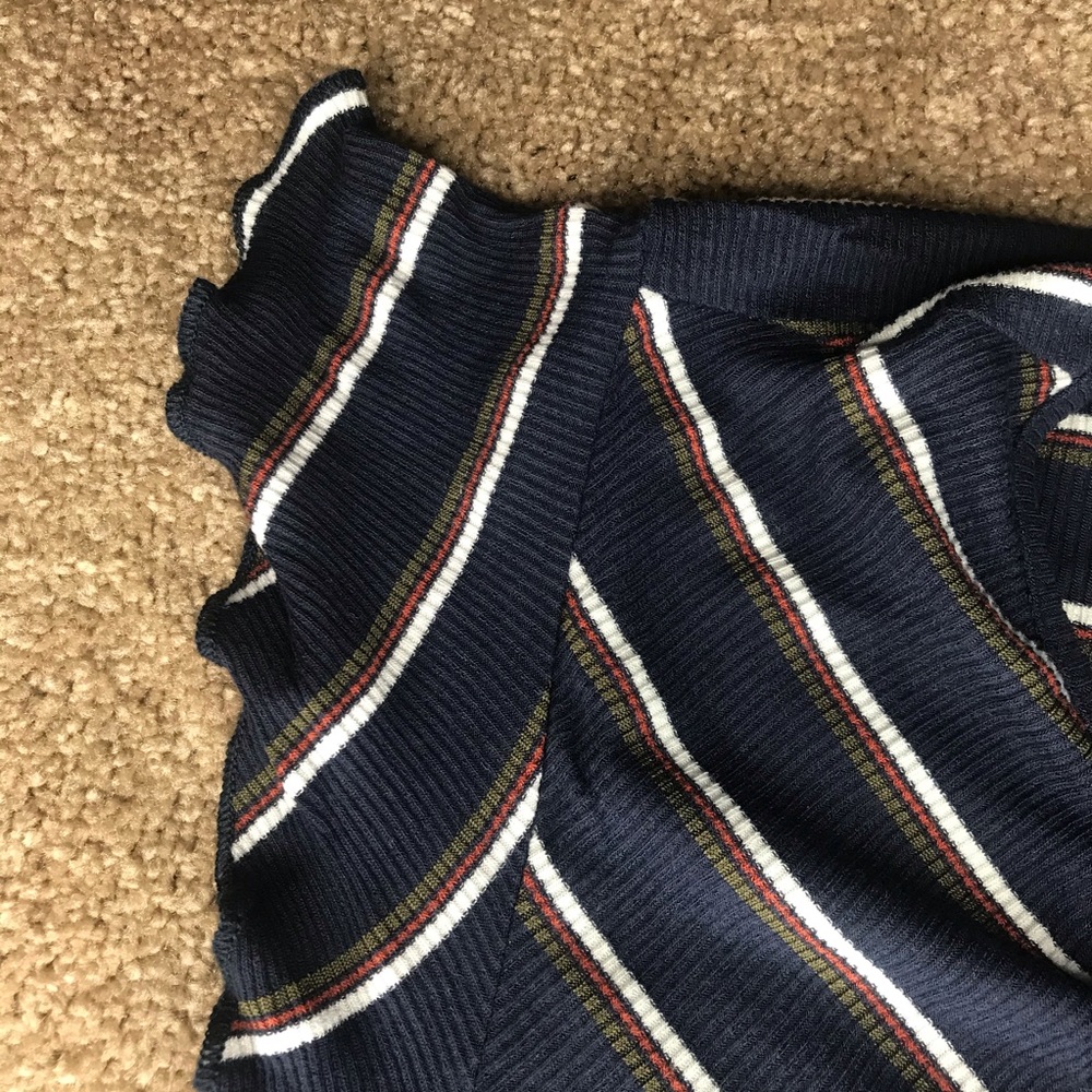 Torrid Chevron Ribbed Tee - Picture 3 of 3
